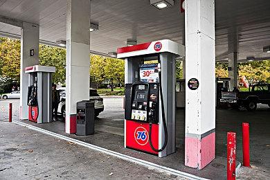 《死或生：女神假期》女神萝贝莉娅活动 新服装性感